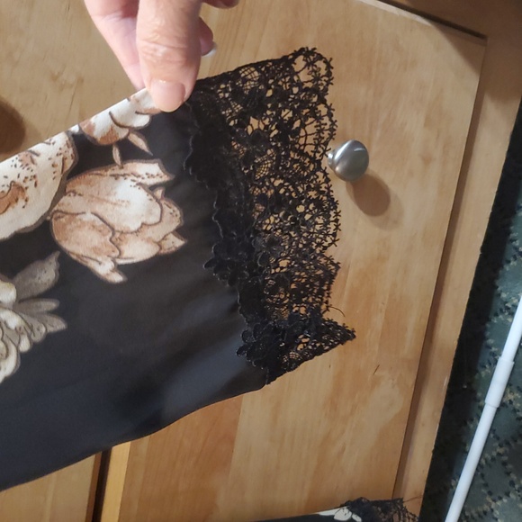 Sheer Floral Long Sleeve Dress - Picture 2 of 4